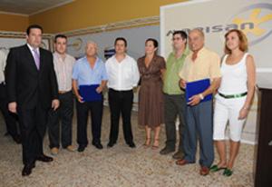 Maritina Hernández felicita a Marisan por su éxito en el FIMA